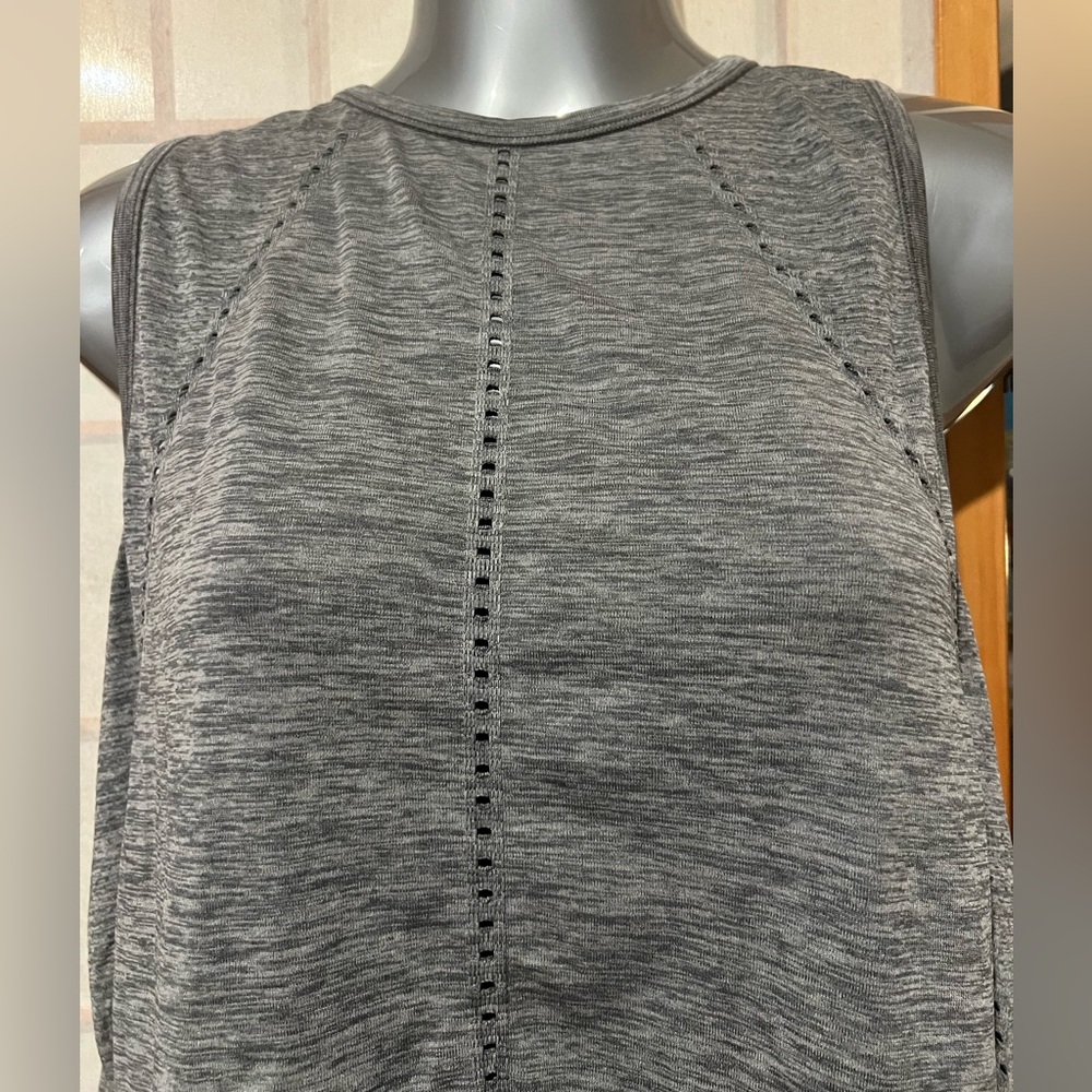 Athleta Split Back Tank - Picture 6 of 6